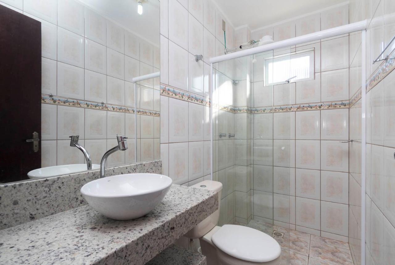 Apartamento Ferias De Verao 02 Apartment บอมบินญัส ภายนอก รูปภาพ
